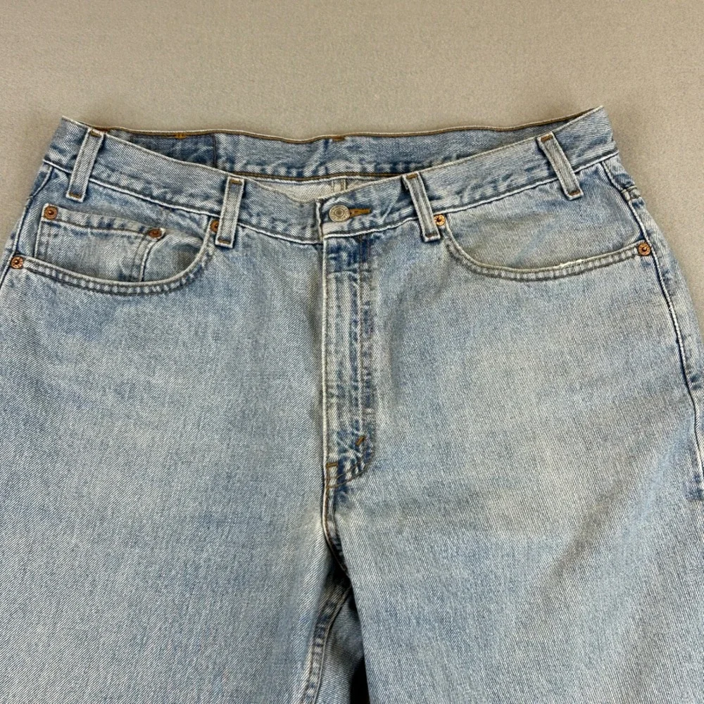 Vintage Levi's 550 Jeans Mens 38x34 (Fits 36x33) Blue Light Wash Relaxed Fit